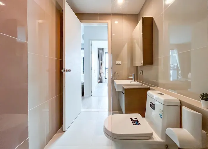 Near Mrt L Modern 2br L Pool And Gym L Sontana Bangkok